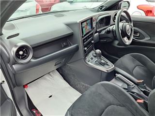2024 TOYOTA GR YARIS RZ High Performance ☆8-speed automatic transmission! ☆Comfort pack ☆Marble pattern roof photo 3