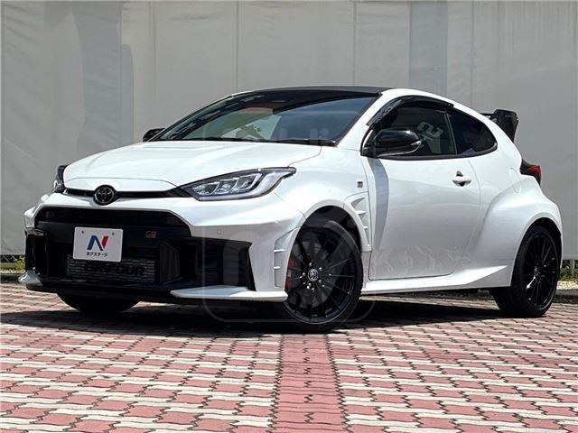 2025 TOYOTA GR YARIS RZ High Performance + Aero Performance Package