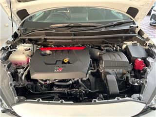 2021 TOYOTA GR YARIS RZ High Performance photo 5