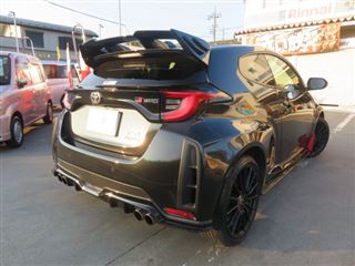2021 TOYOTA GR YARIS RZ photo 2