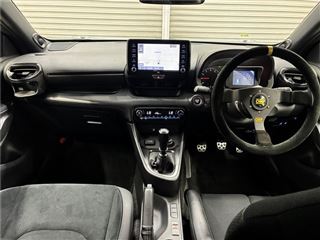 2021 TOYOTA GR YARIS RZ High Performance photo 3