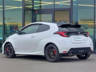 2021 TOYOTA GR YARIS RZ High Performance First Edition 4WD photo 2