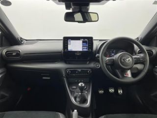 2024 TOYOTA GR YARIS RZ High Performance 4WD photo 4