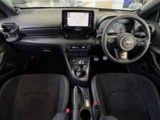 2022 TOYOTA GR YARIS RZ High Performance 4WD photo 3