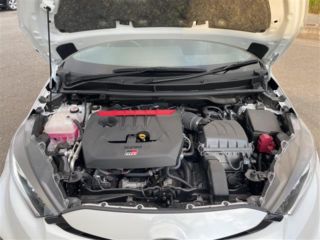 2025 TOYOTA GR YARIS RZ High Performance 4WD photo 3