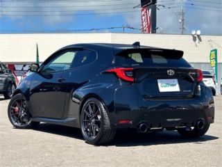 2024 TOYOTA GR YARIS RZ High Performance 4WD photo 2
