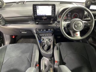2021 TOYOTA GR YARIS RZ High Performance photo 4