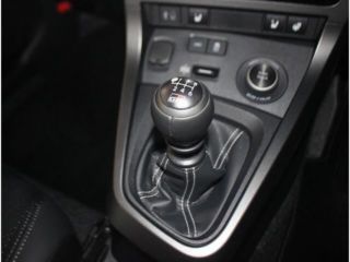 2025 TOYOTA GR YARIS RZ High Performance photo 5