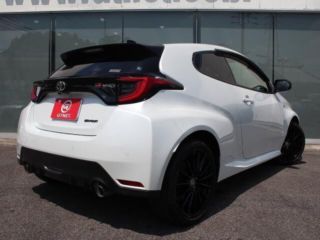 2022 TOYOTA GR YARIS RZ photo 2