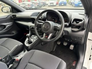 2022 TOYOTA GR YARIS RC photo 3