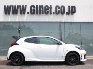 2025 TOYOTA GR YARIS RC+ Aero Performance Package photo 4