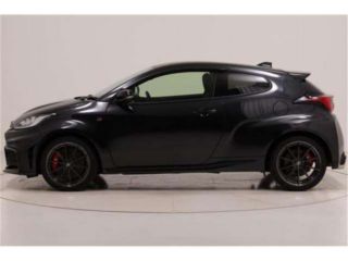 2024 TOYOTA GR YARIS RZ High Performance photo 3