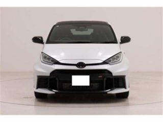 2024 TOYOTA GR YARIS RZ High Performance photo 2