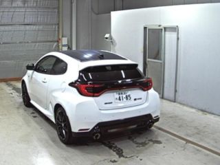 2024 TOYOTA GR YARIS RZ High Performance photo 2