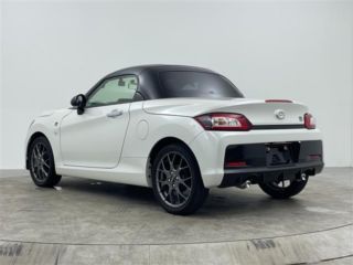 2022 TOYOTA COPEN GR Sport photo 2