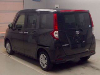 2021 TOYOTA ROOMY G photo 4