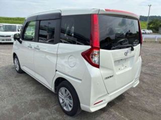 2024 TOYOTA ROOMY G photo 4