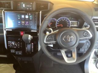 2025 TOYOTA ROOMY Custom G photo 2