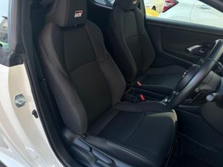 2022 TOYOTA GR YARIS RS photo 4