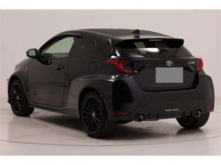 2022 TOYOTA GR YARIS RS photo 4