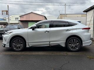 2025 TOYOTA HARRIER 2.0 Z Leather Package photo 2