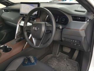 2025 TOYOTA HARRIER Z photo 3