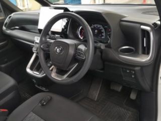 2026 TOYOTA NOAH S-Z photo 3