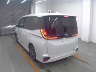 2026 TOYOTA NOAH S-Z photo 2