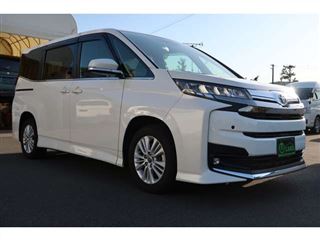 2022 TOYOTA NOAH 2.0 SG Welcab Wheelchair Accessible Vehicle Type I Two-Person Wheelchair Accessible photo 5