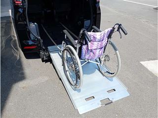 2024 TOYOTA VOXY 2.0SG Wheelchair Accessible Vehicle Type II with Passenger Seat Lift-Up (Tax Exempt) photo 3