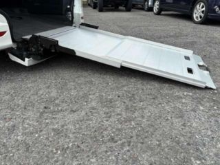 2022 TOYOTA NOAH 2.0 S-G Welcab Wheelchair Accessible photo 3