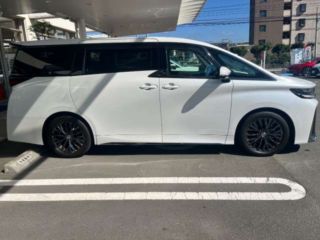 2023 TOYOTA VELLFIRE Z Premier photo 3