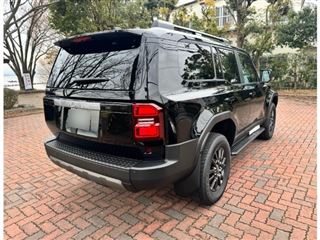 2026 TOYOTA LAND CRUISER VX photo 3