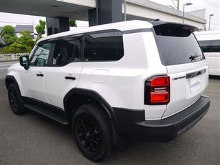 2024 TOYOTA LAND CRUISER 2.7 VX First Edition 4WD photo 2