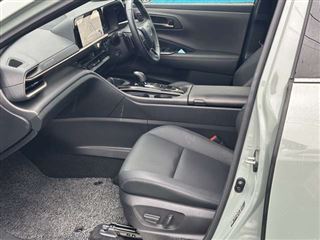 2024 TOYOTA CROWN CROSSOVER 2.4 RS Landscape 4WD with navigation function and hitch receiver. photo 3