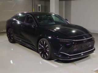 2024 TOYOTA CROWN CROSSOVER RS 4WD photo 3