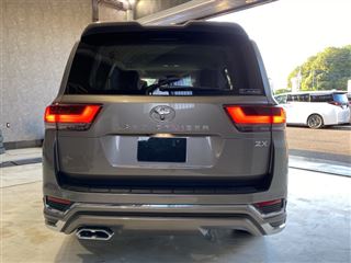 2026 TOYOTA LAND CRUISER ZX / Modellista Aero / Rear Entertainment / JBL / Coolbox photo 3