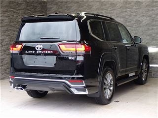 2026 TOYOTA LAND CRUISER ZX photo 4