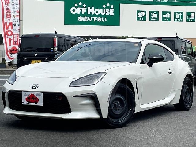2025 TOYOTA GR86 RC