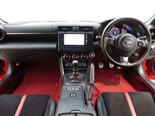 2021 TOYOTA GR86 2.4 RZ photo 4