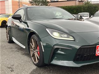 2024 TOYOTA GR86 RZ Ridge Green Limited ★ Brembo Calipers ★ photo 2
