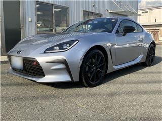 2025 TOYOTA GR86 RZ photo 2