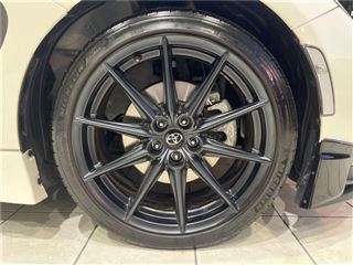 2024 TOYOTA GR86 RZ photo 5