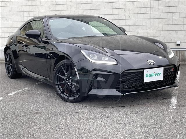 2025 TOYOTA GR86 RZ