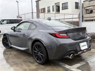2023 TOYOTA GR86 RZ photo 2