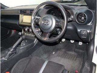 2021 TOYOTA GR86 RZ photo 3