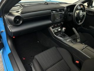 2023 TOYOTA GR86 RC photo 4