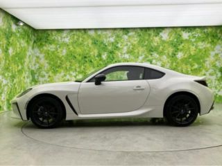 2026 TOYOTA GR86 RZ photo 2