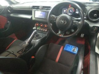 2021 TOYOTA GR86 RZ photo 3