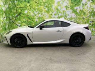 2024 TOYOTA GR86 RZ photo 2